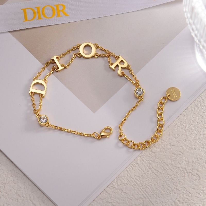 chr1st1an D10r bracelets